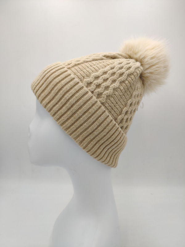 muts beige