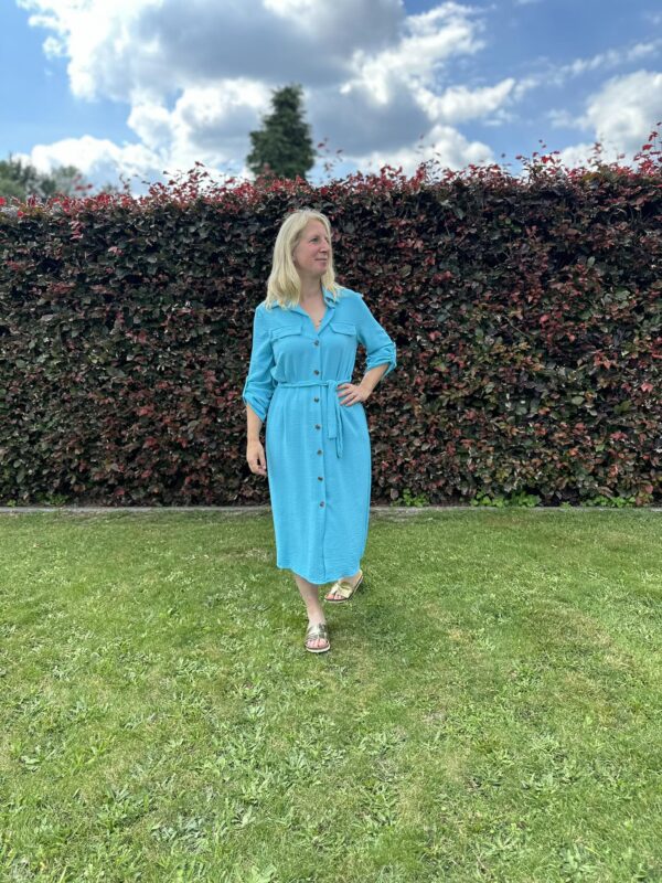 kleedje stien blauw